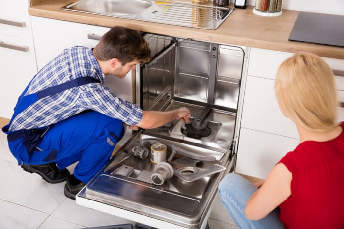 How to Unclog a Dishwasher? Good Tips and Guides