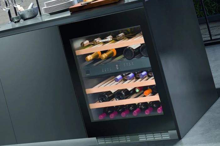Does a Wine Cooler Need Ventilation?