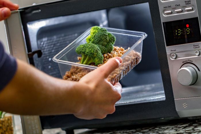 How Does the Microwave Affect Food?